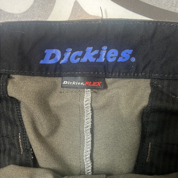Dickies Slim Straight Flex Men’s Cargo Pants - Picture 3 of 4